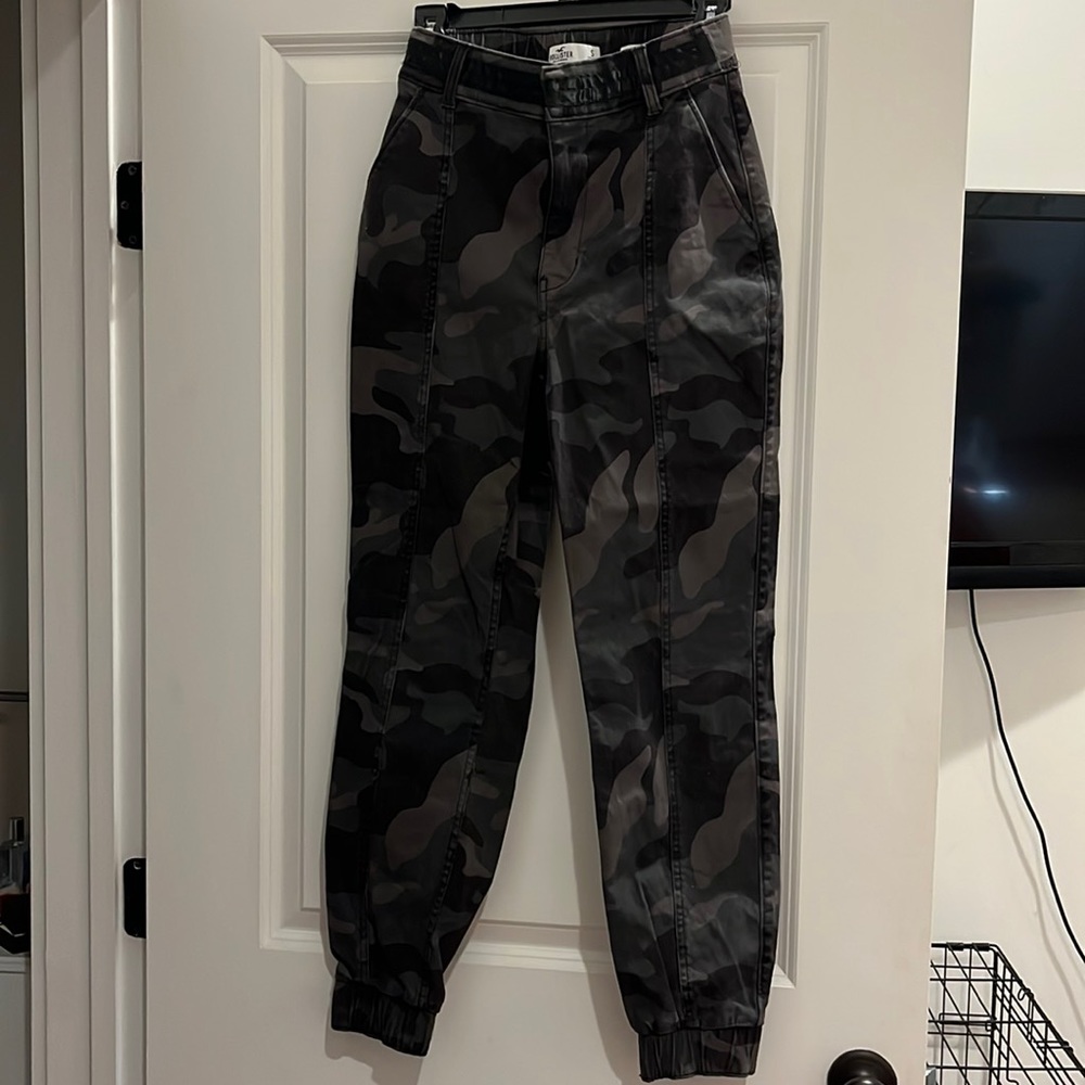 High Rise Camo Hollister Jeans